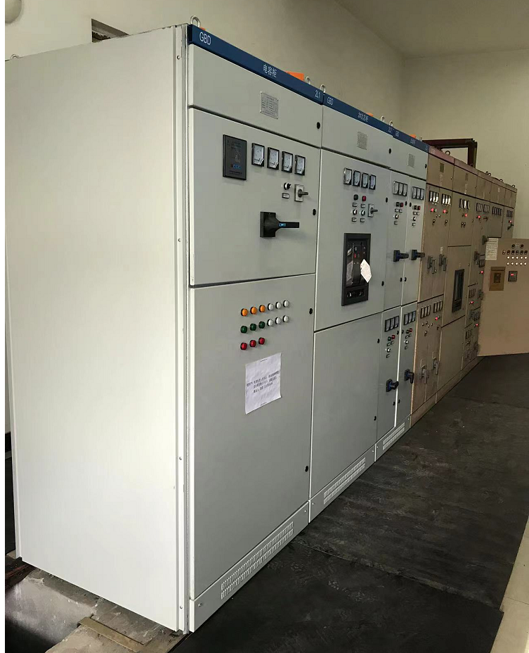 公司變電所增容安裝工程設(shè)備進(jìn)場